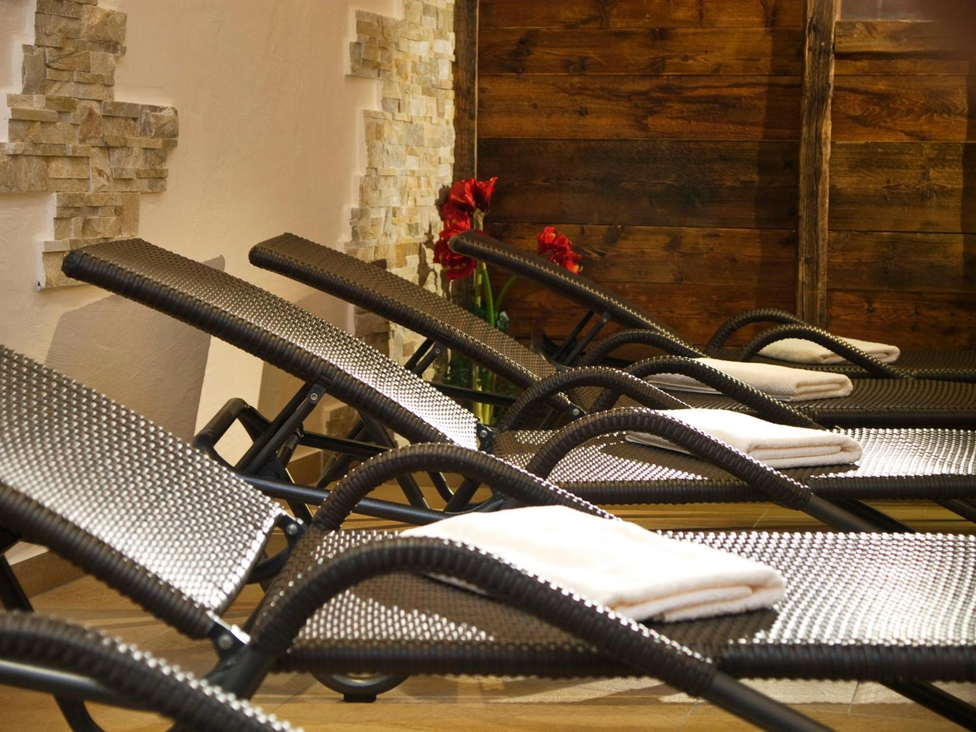 Apart-Hotel Aurora Fiss Dış mekan fotoğraf