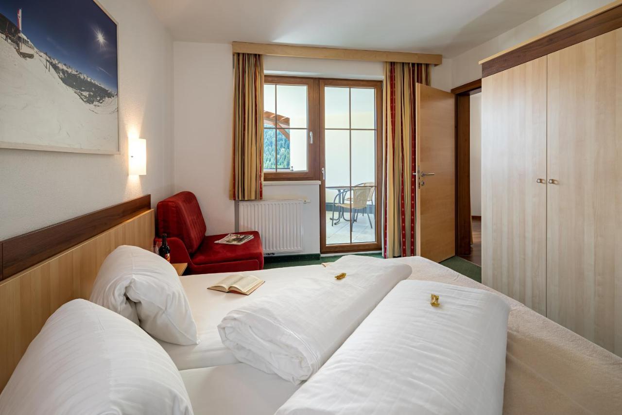 Apart-Hotel Aurora Fiss Dış mekan fotoğraf